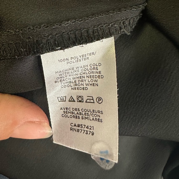 Ann Taylor Factory v-back women’s blouse size large - Picture 5 of 5